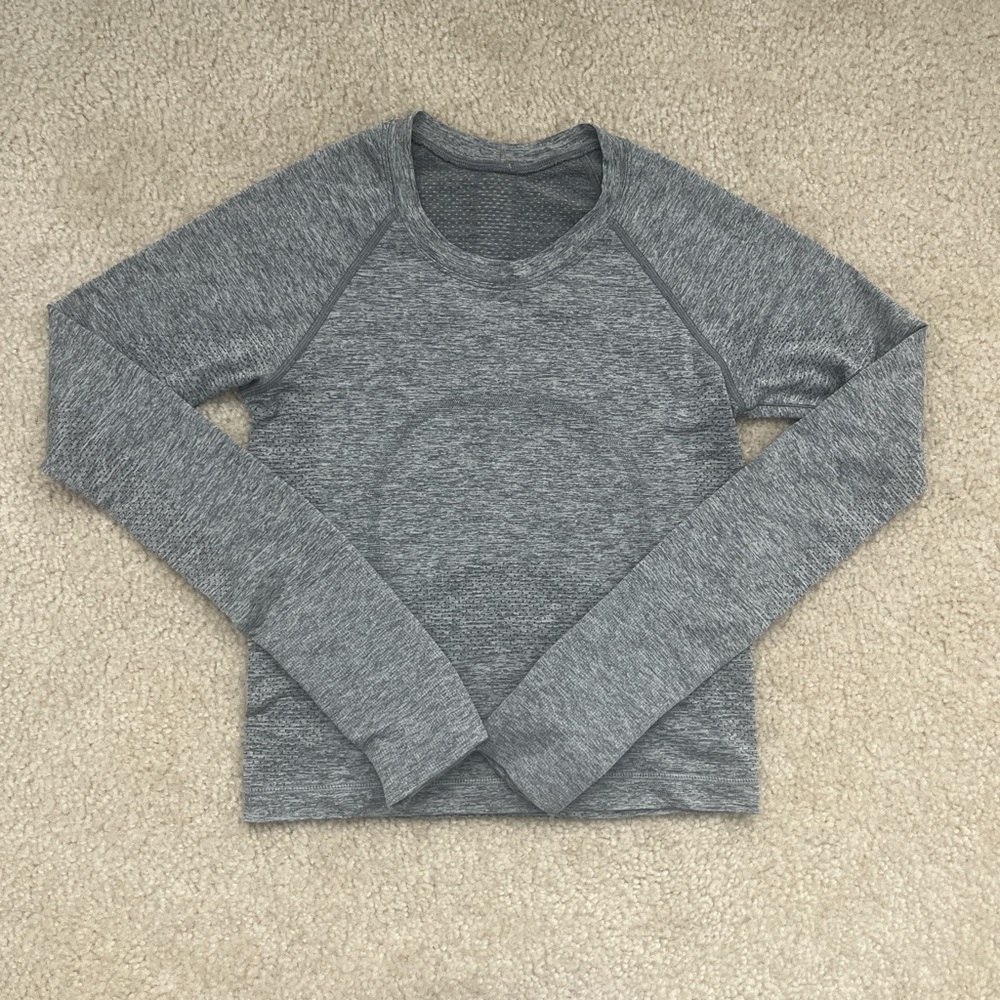 Lululemon long-sleeve Swiftly tech
